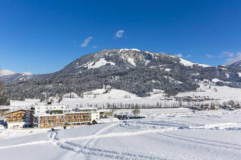Alpenhotel Kaiserfels Санкт-Йоганн Экстерьер фото