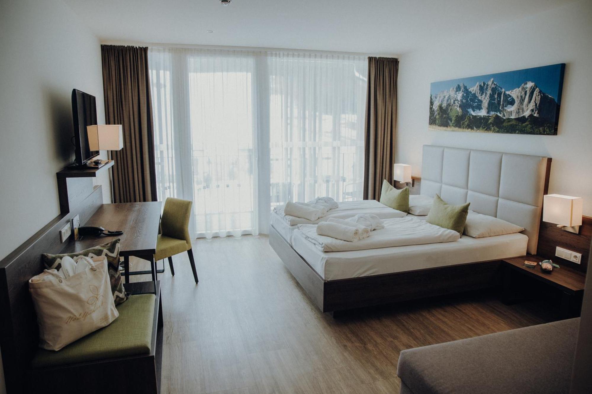 Alpenhotel Kaiserfels Санкт-Йоганн Экстерьер фото