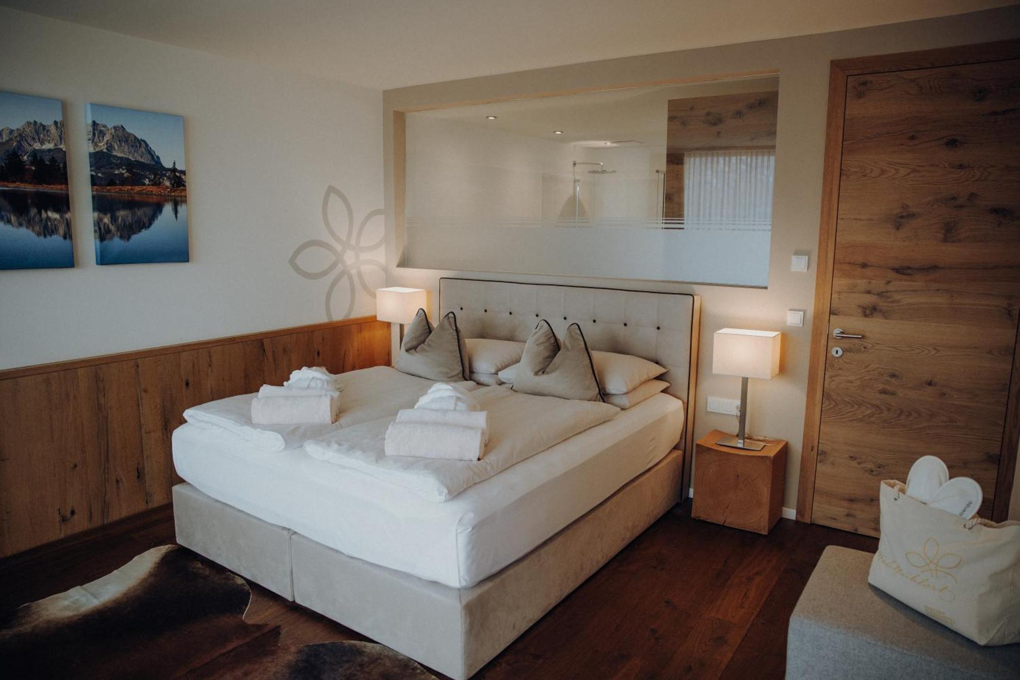 Alpenhotel Kaiserfels Санкт-Йоганн Экстерьер фото